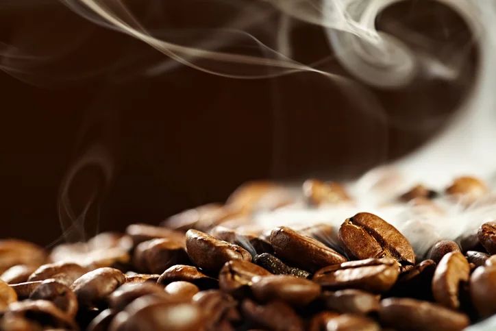 Benzin olarak kullanılan kahve çekirdekleri Garip Yakıt Alternatifleri