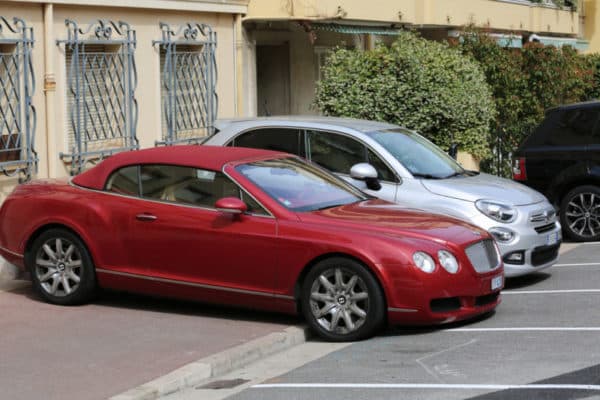 Should parking on pavement be made illegal