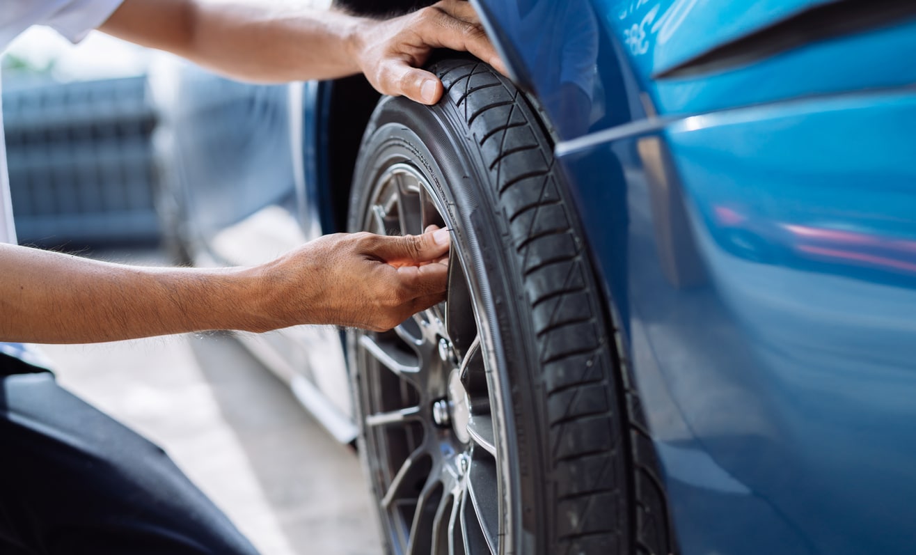 Quels pneumatiques choisir pour ma voiture ?
