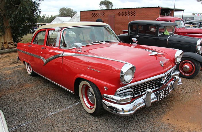 1957 ford v8